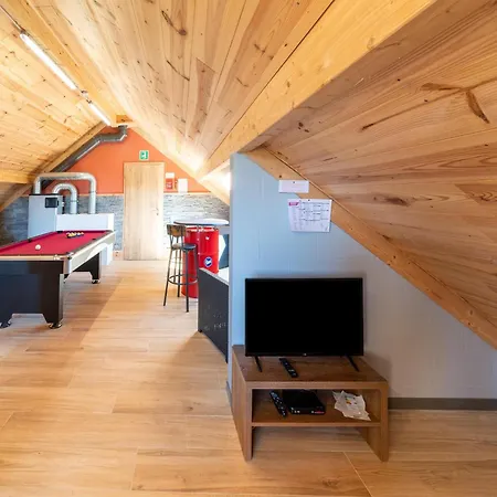 Spacious In Stavelot, Cleaning Included Ferienhaus